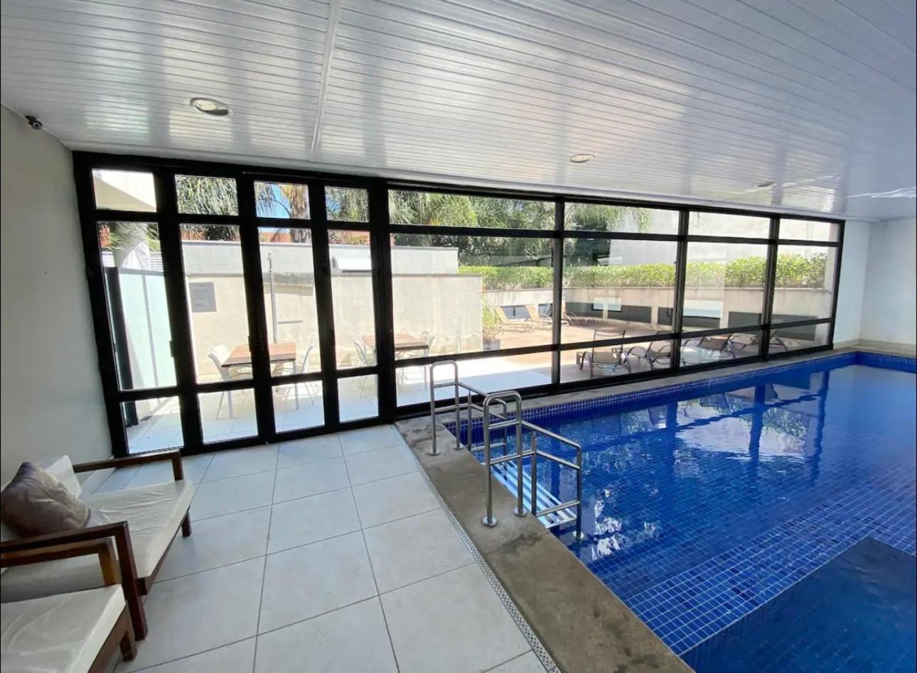 Apartment Confortavel, Ar Na Sala E Quarto, Garagem, 183 *